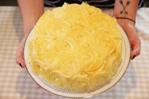 icing roses