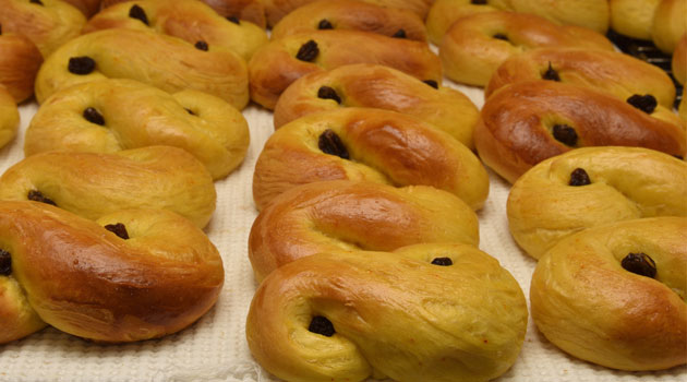 swedish lucia buns