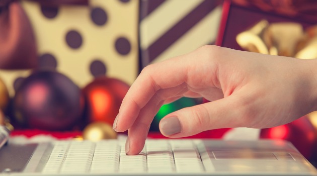 fingers typing
