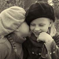 how to find old friends online