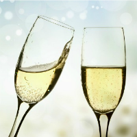 champagne glasses