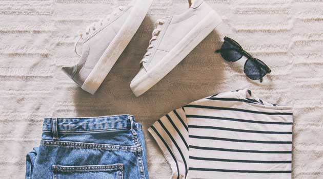 how to co ordinate holiday outfit