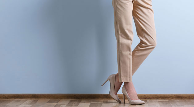 capsule wardrobe trousers