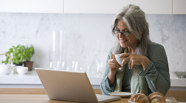 woman on laptop